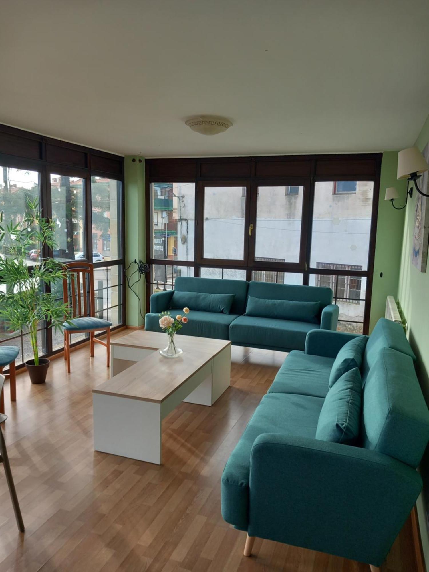 Hosteria Rio Negro Bárcena de Cicero Buitenkant foto